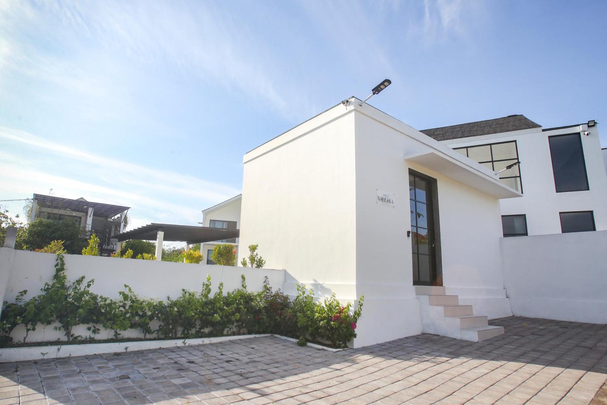 Villa Valeria Ungasan  Ngoại thất bức ảnh